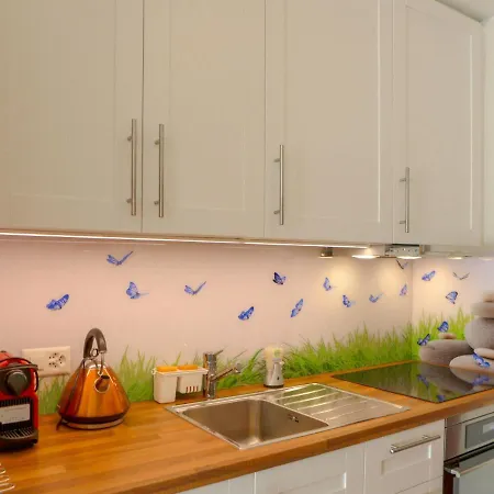 Eperon B 22 By Interhome Apartamento *